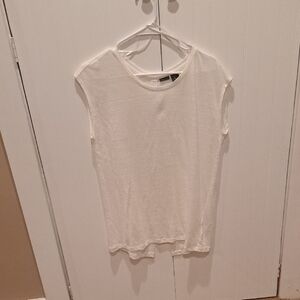 Tahari White Muscle Tee T-Shirt